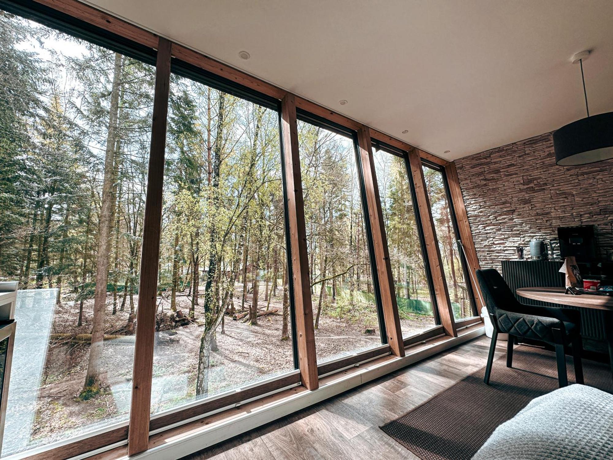 Tree Inn - Das Baumhaushotel Doerverden ภายนอก รูปภาพ